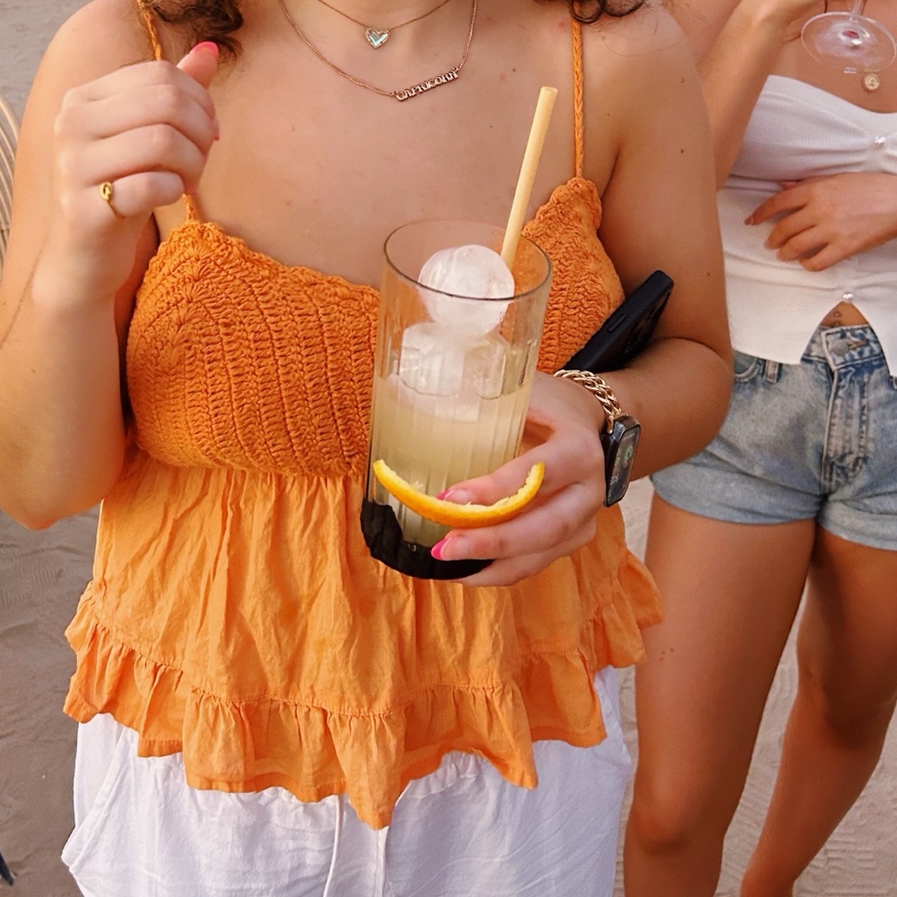 Forever 21 orange summer top
